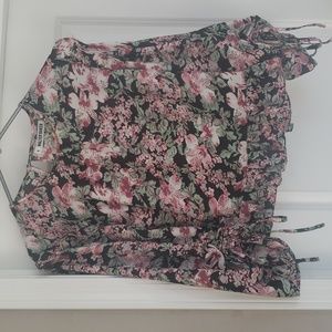 Walter Baker floral ruffle blouse